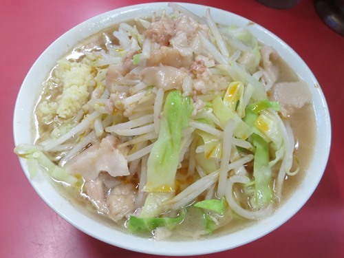 20151103_ラーメン二郎桜台駅前店_小ラーメン、ニンニク、アブラ、ラー油web.JPG