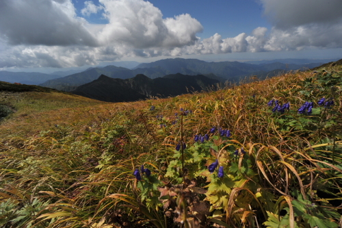 5飯豊連峰.jpg