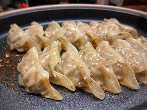 かつお一本釣り餃子.jpg