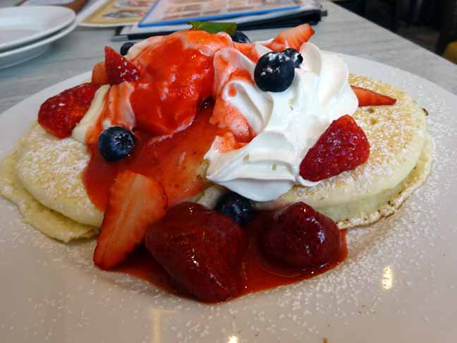 シナモンズのパンケーキ.JPG