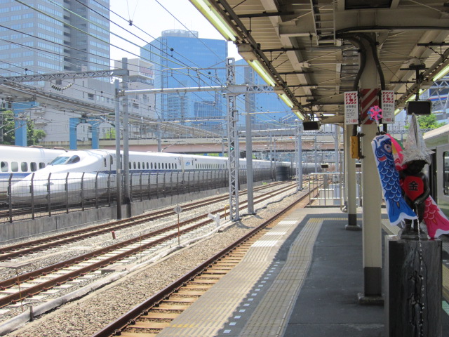 小便小僧とＮ700系