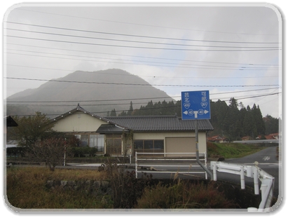 3575雪で霞む龍頭山_3575.jpg