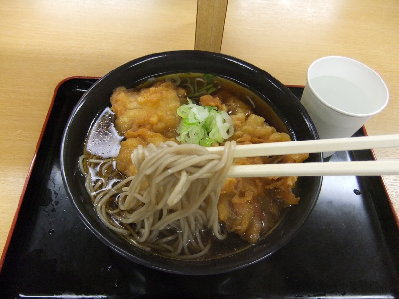 杜＠仙台駅の鶏から揚げそば２20130817.JPG