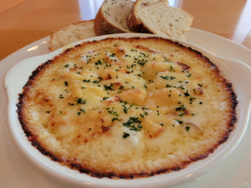 BURDIGALA Cafe　とろとろチーズのポテトグラタン.jpg