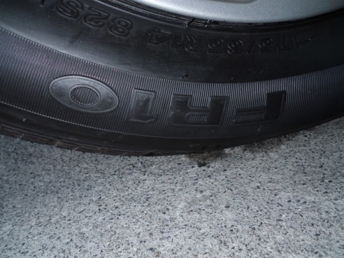 タイヤ交換 (2).JPG