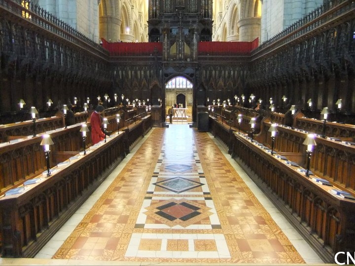 221872_10150169644802821_963944_n[1] (2).jpg