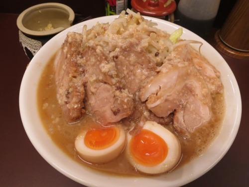 20140808__ラーメンゴリラ_ゴリラーメン並の肉増し.JPG