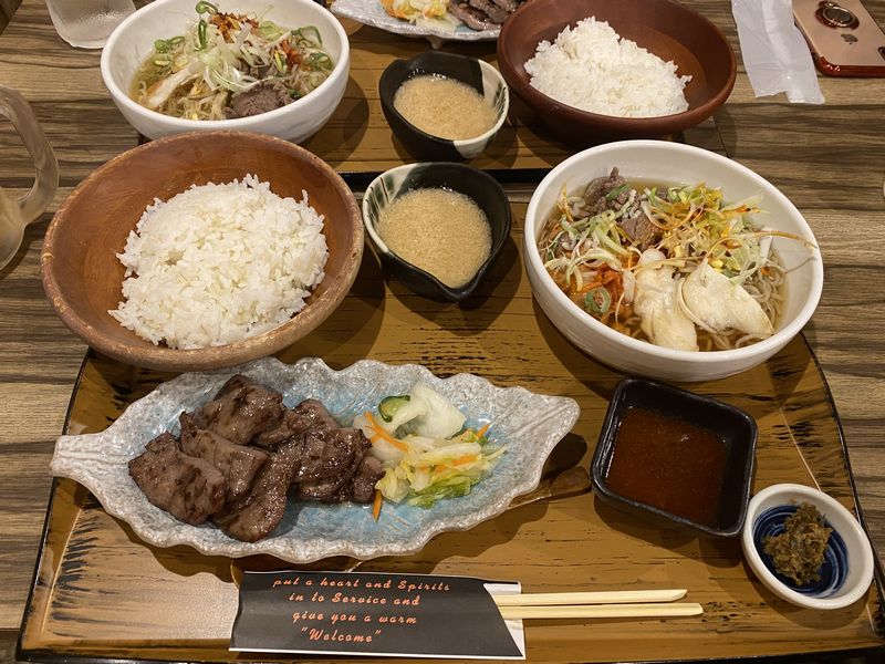 冷麺と牛たん定食.jpg