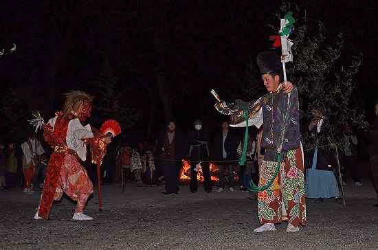 新年の嘯吹八幡 神迎2.jpg