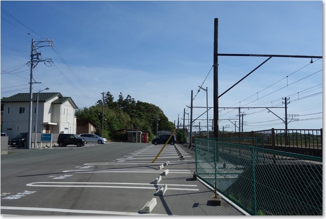 35駐車場を歩いて