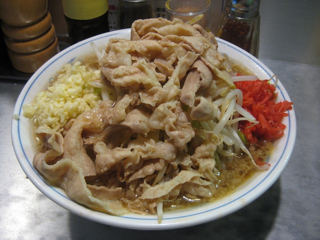 20130118_らーめん大 練馬店 肉肉らーめんfT_web.JPG