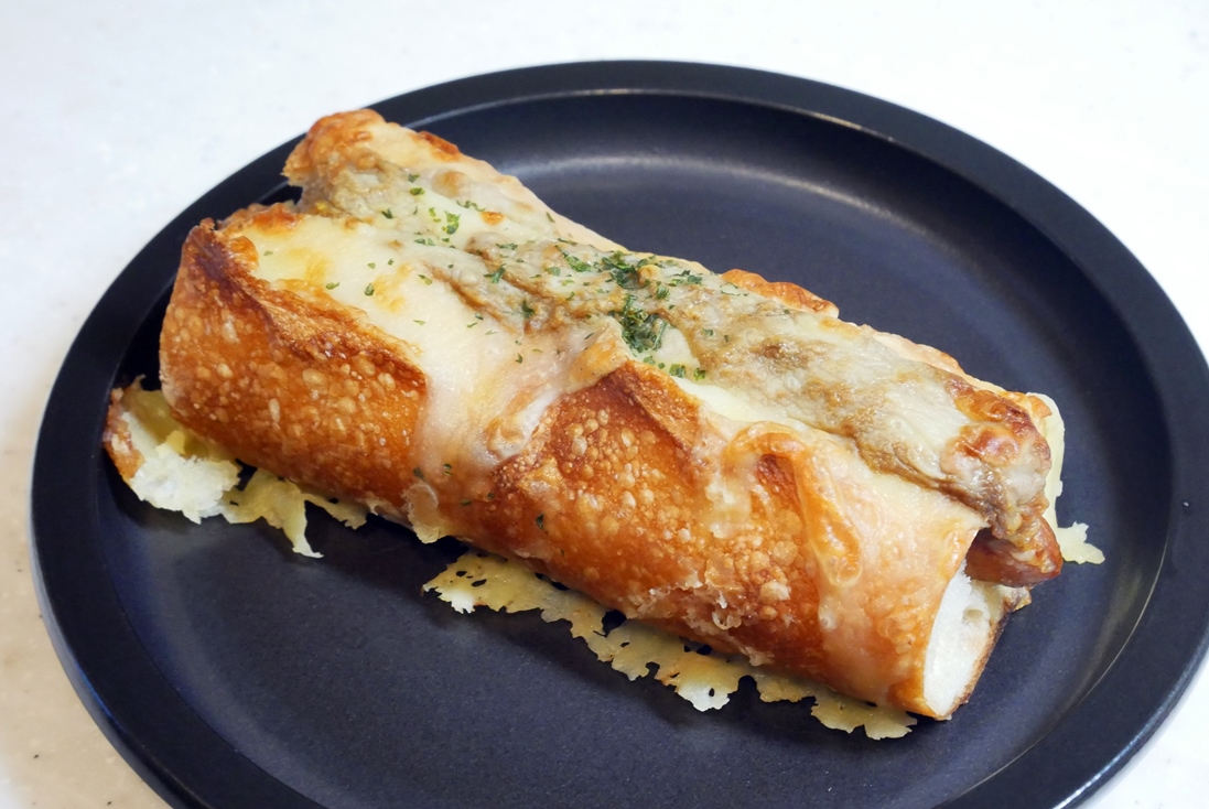 ＭＡＩＳＯＮ　ＬＡＮＤＥＭＡＩＮＥ　カレードッグ.JPG