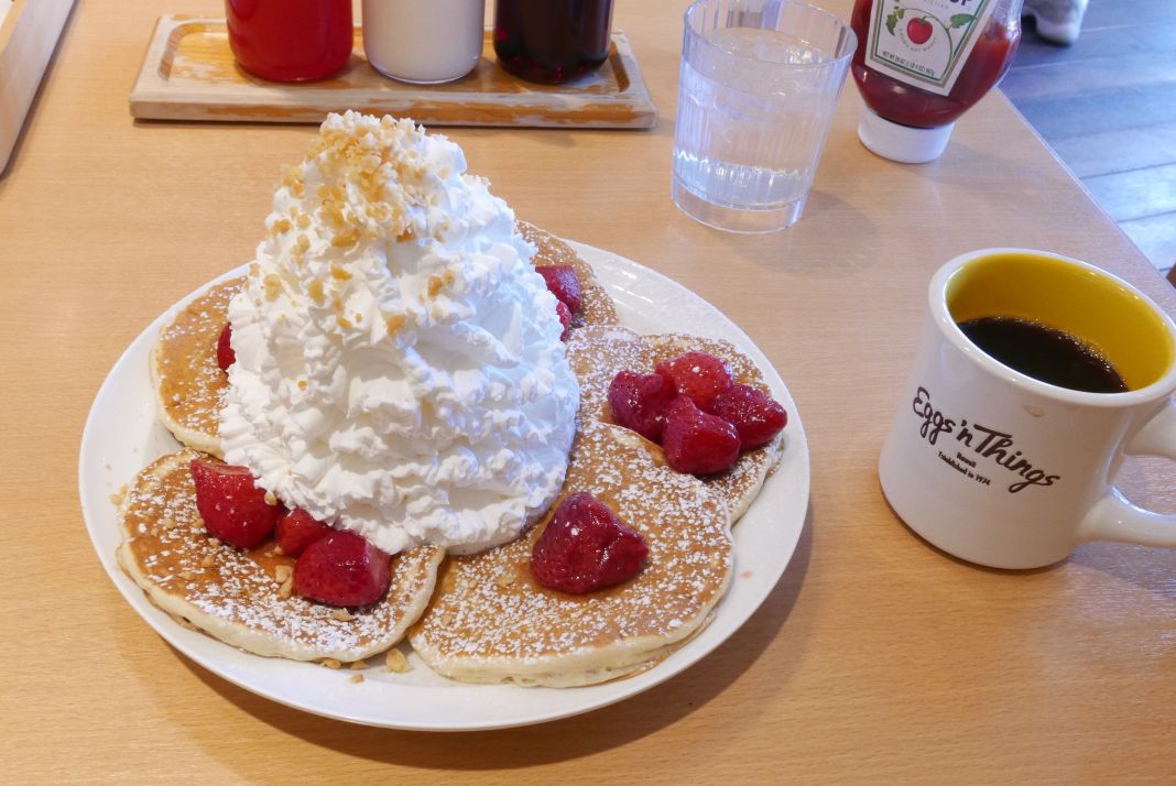 Eggs N Thingsのパンケーキを食べた摂取カロリーをどうするか 世界の片隅で小さな声で申し訳なさそうに スティール と叫ぶ 楽天ブログ