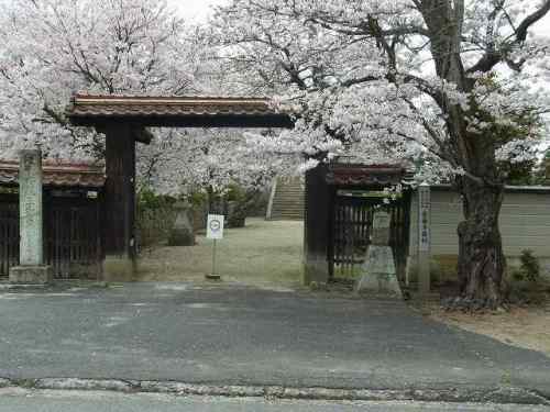 安養寺正門.jpg