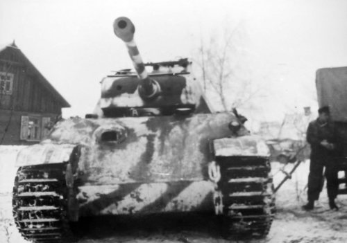 Panther_ausf_G_winter_camo.jpg