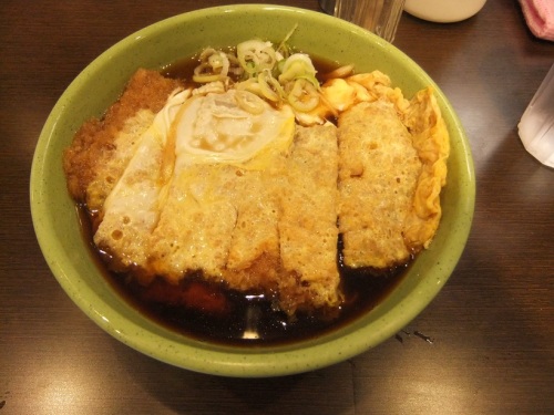 グル麺＠東京駅のカツ煮そば１20120729.JPG