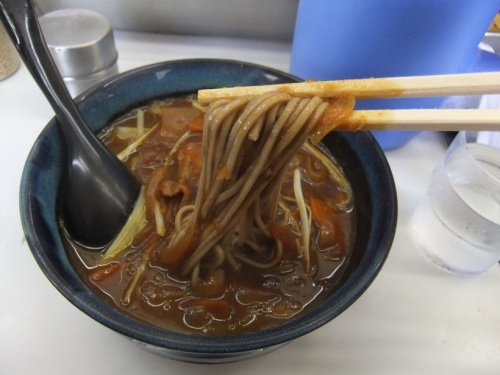深大寺そば_まるよ＠築地場外のカレー南ばんそば２20121004.JPG