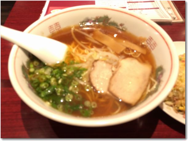 東海飯店 中華そば.jpg