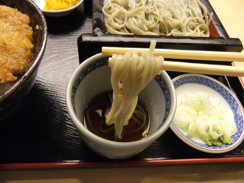 こんごう庵湯島店＠湯島のへぎそば20131104.JPG