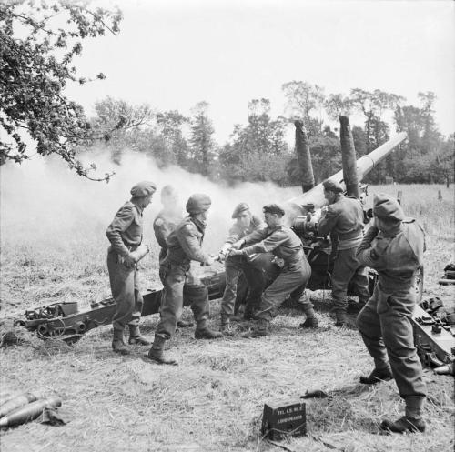 The_Allied_Campaign_in_North-west_Europe,_6_June_1944_-_7_May_1945_B5452.jpg