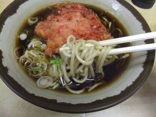 岩本町スタンドそばの紅生姜天そば２