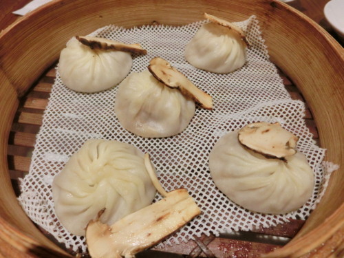 鼎泰豐　松茸入り小龍包.jpg