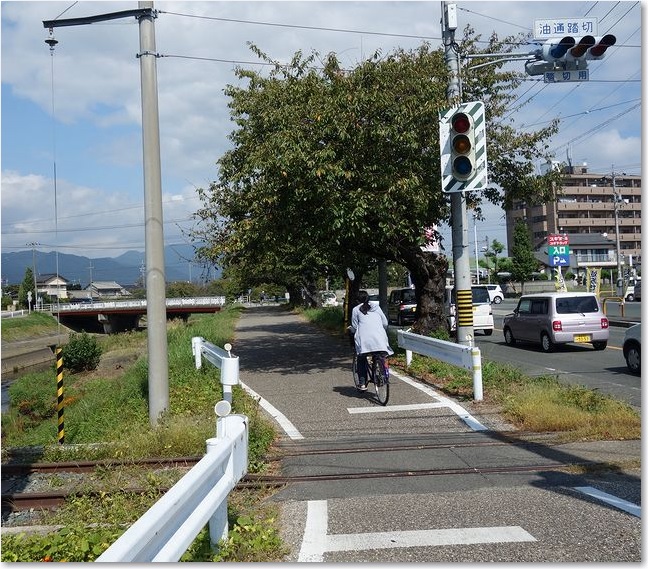 73川沿いに北上