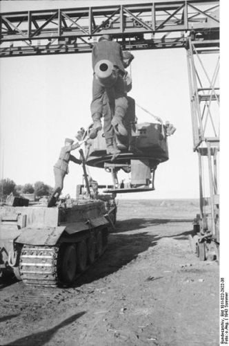 398px-bundesarchiv_bilu921.jpg