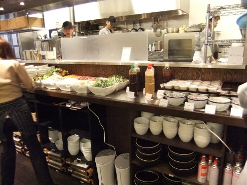 茨城マルシェ＠銀座１丁目のサラダ＆納豆バー20121128.JPG