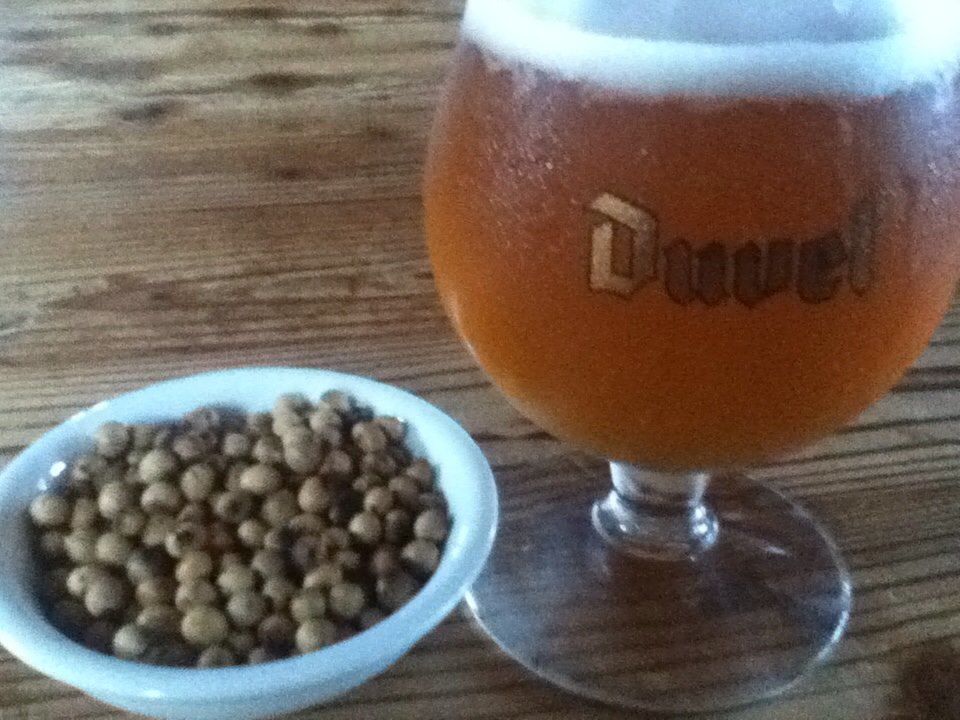 新物の豪州ビールと自家製炒り大豆