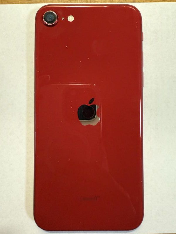 iPhoneSE3_03_背面.jpg