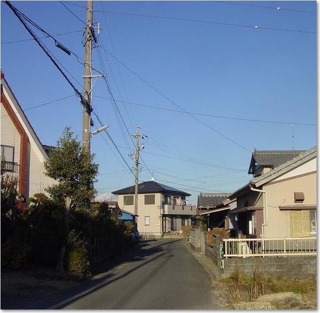 56こんな路地を