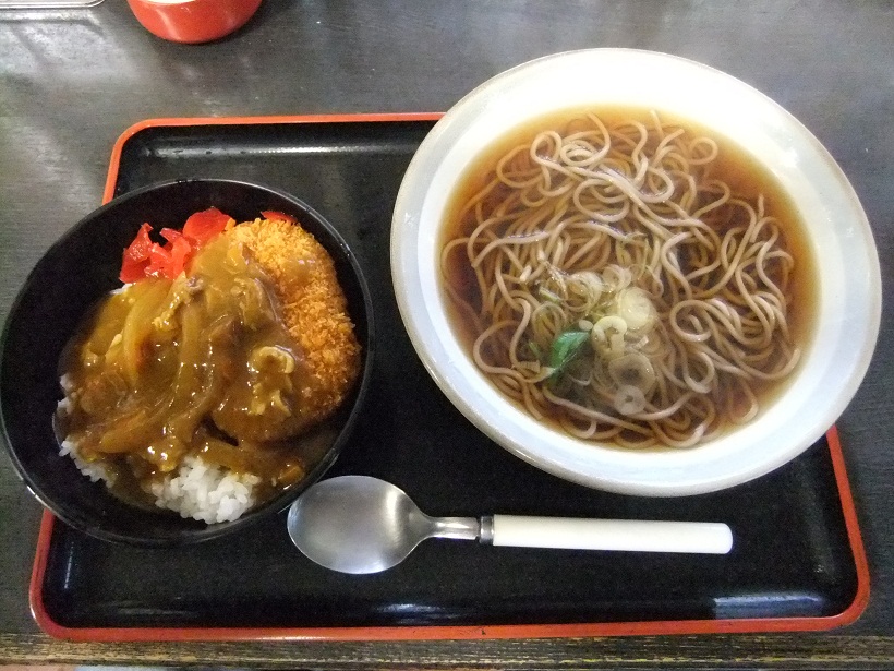 西竹の塚２丁目・せんねんそばのカレーコロッケ丼セット１20121118.JPG