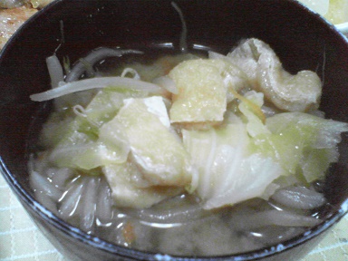 味噌汁22111303