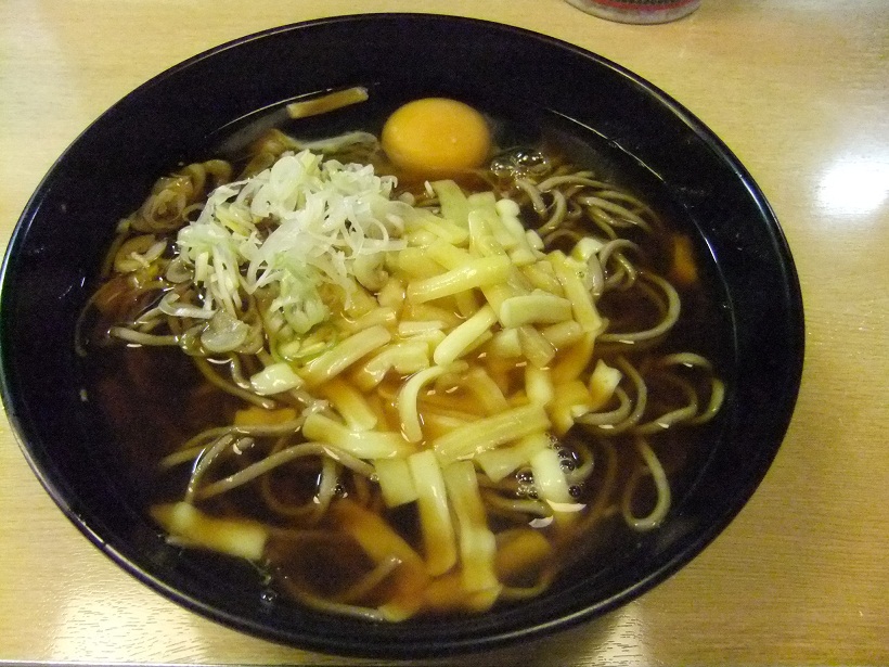 しなの＠ながでん長野駅のチートロ玉そば１20120908.JPG