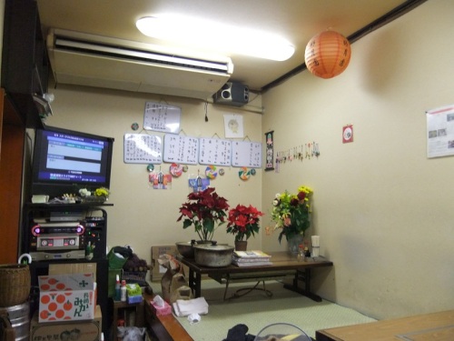 江北２丁目・菊香堂の店内20121228.JPG