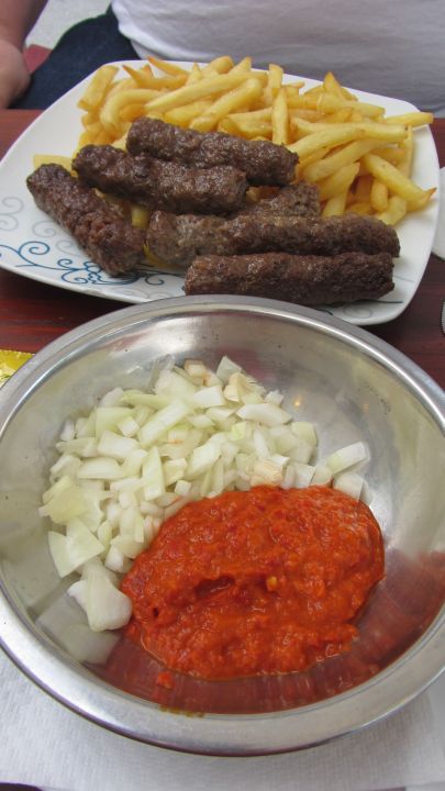 8966.JPG