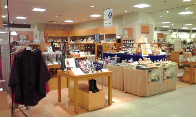 東急百貨店たまプラーザ店 会場風景-1 120614_1113~001.jpg