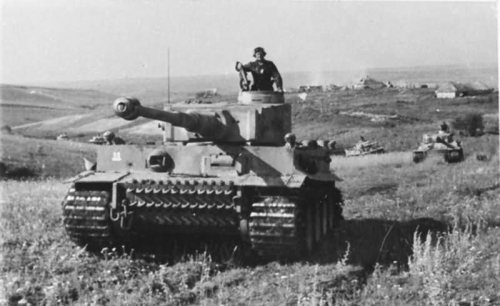 Tiger_2nd_SS_Panzer_Division_Das_Reich.jpg