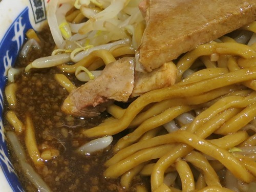 20151112_らーめん大中野店_黒ら～めん、麺、スープ状況.JPG