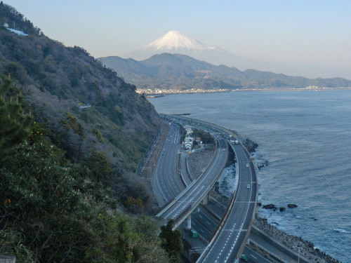 薩埵峠展望台から富士山