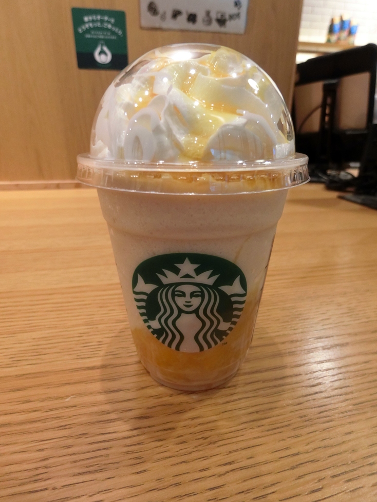 ＳＴＡＲＢＵＣＫＳ　ＣＯＦＦＥＥ　オリエンタル マンゴー & ティー フラペチーノ.JPG