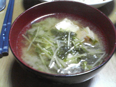 味噌汁18092805