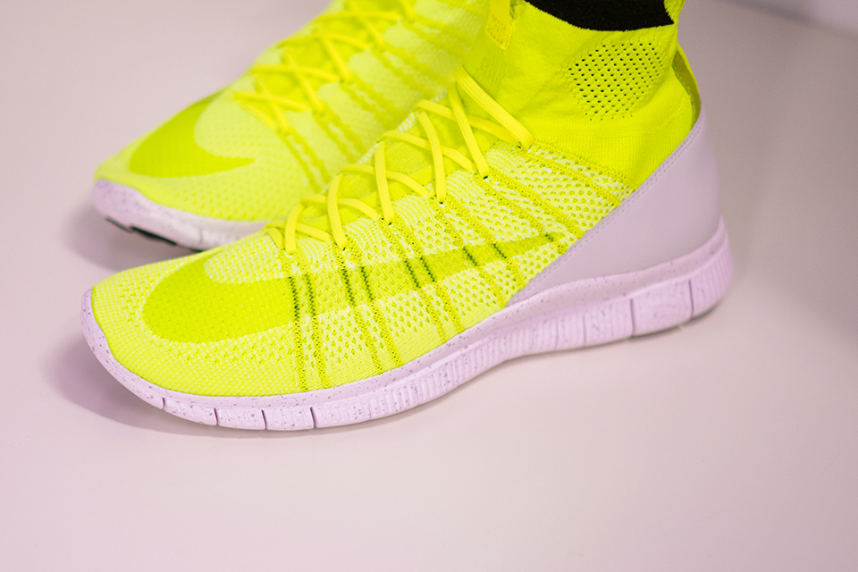 nike-free-mercurial-superfly-htm-volt-03.jpg