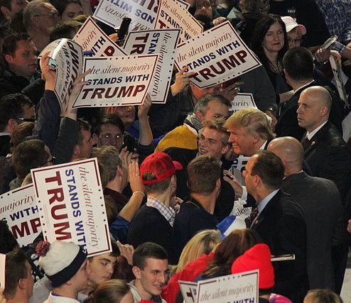 640px-Trump_with_supporters_in_Iowa,_January_2016.jpg