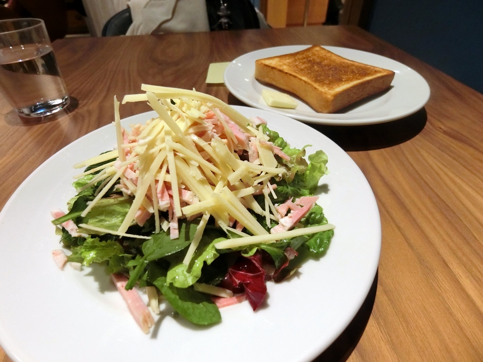 ＣＥＮＴＲＥ　'24.02ハムチーズサラダ＆トースト.JPG