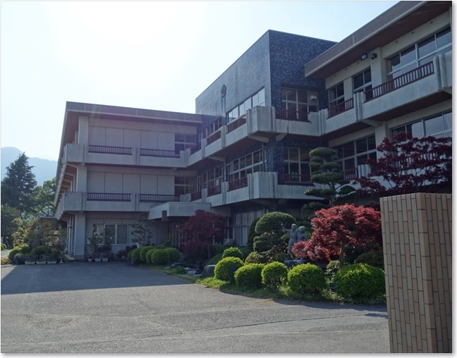 31町立栄小学校