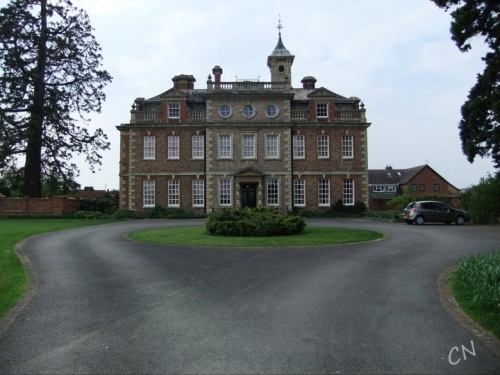 230883_10150169644082821_401825_n[1] (2).jpg