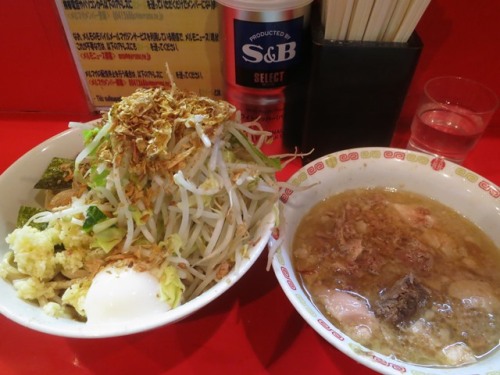 20150226_ラーメン二郎 府中店_小つけ麺に温泉玉子.JPG