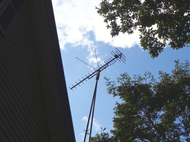 231010antenna2.jpg